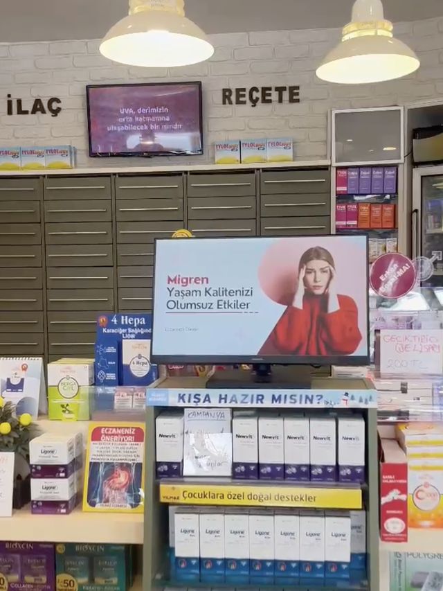 İlaç ve reçete bölümü üzerinde iki ekran
